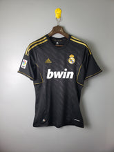 Camisa Retrô Real Madrid 2011/12 Away